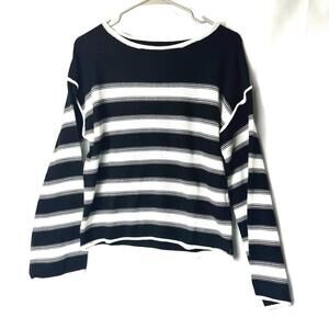 Black and White Striped Sweater Crew Neck Size Small